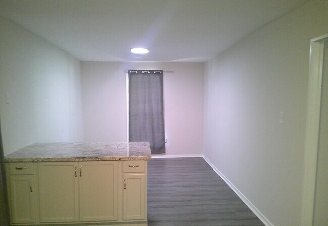 Foto del edificio - ****JUST REDUCED****320 Oakhill Circle Cli...