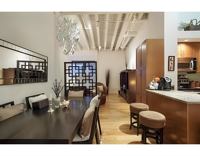 Foto del edificio - 111 Beach St