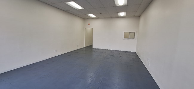 Building Photo - 1436 W Martin Luther King Jr Blvd