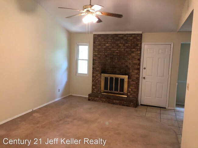 Foto del edificio - 3 br, 2 bath House - 4532 Hillside Dr