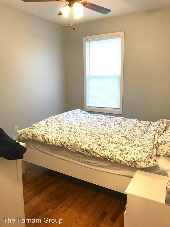 Building Photo - 28 Nash St