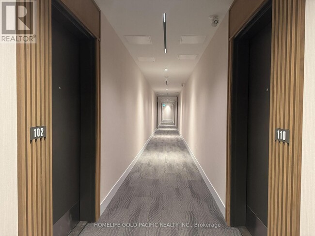 Building Photo - 385 Arctic Red Dr