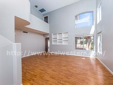 Building Photo - Phoenix sweet home