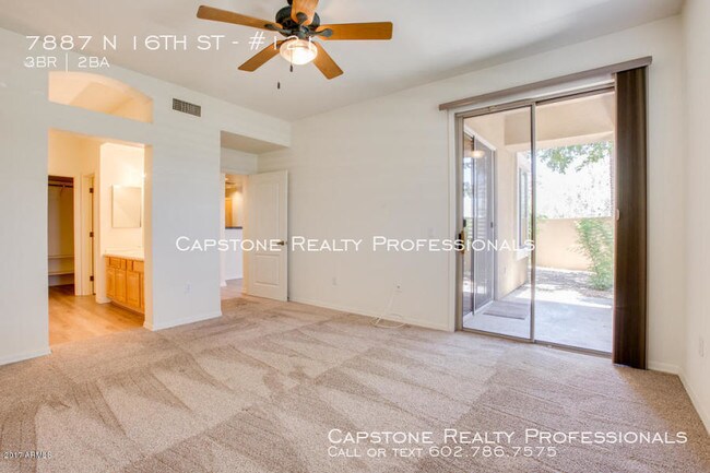 Foto del edificio - Beautiful 3 bedroom 2 bath townhome