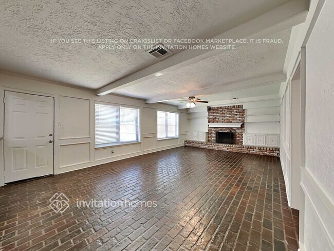 Foto del edificio - 3822 Stillview Dr