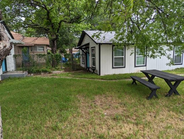 Foto principal - 621 S Retta St