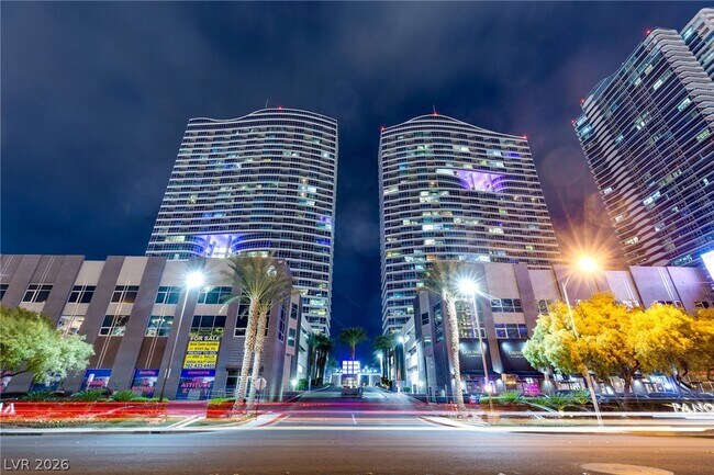 Foto del edificio - 4575 Dean Martin Dr