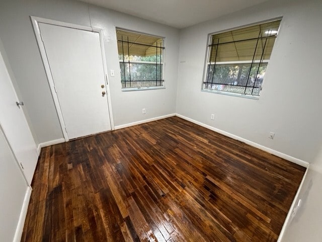 Foto del edificio - 1727 Campus St