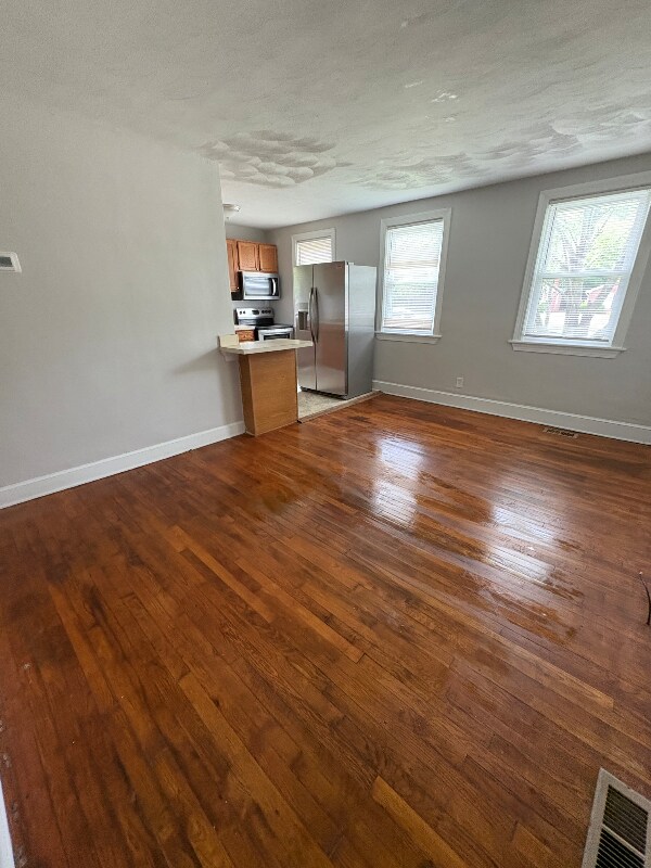 Foto del edificio - 6706 Granby St
