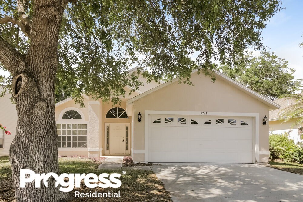 Primary Photo - 6742 Fawn Ridge Dr