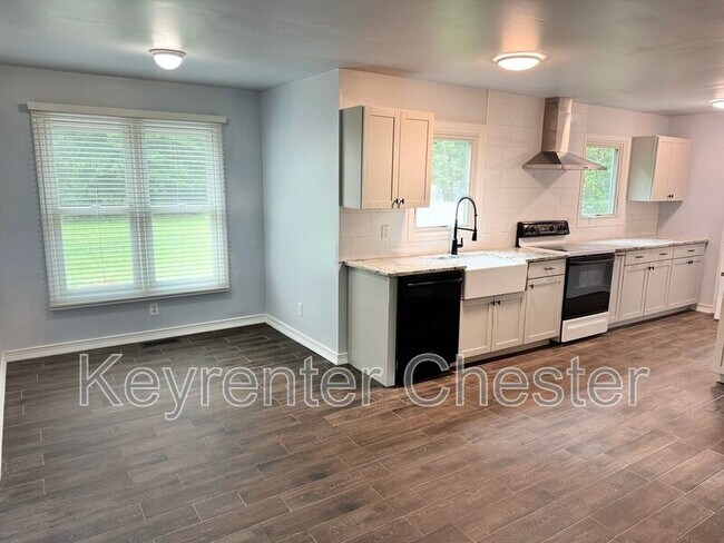 Foto del edificio - 7515 Fawndale Dr