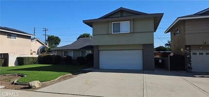 Building Photo - 12431 Avocado Ave