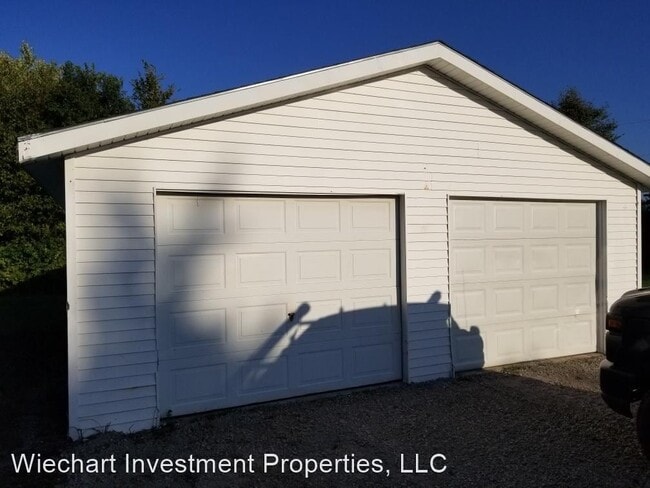 Foto del edificio - 4 br, 1 bath House - 120 N Fraunfelter Rd