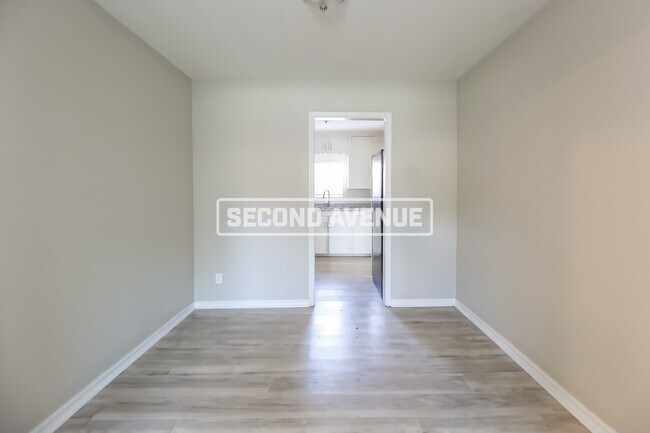 Building Photo - 2616 NE Success ST