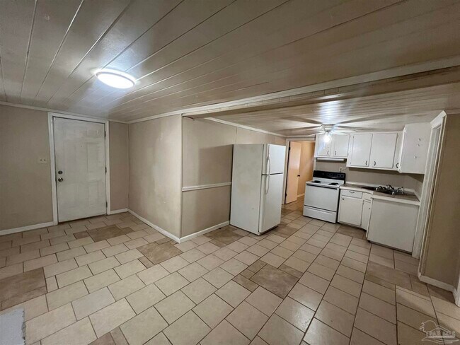 Foto del edificio - 1036 Hawthorn Dr