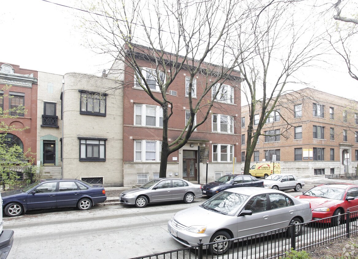 Foto del edificio - 567-569 W Arlington Pl