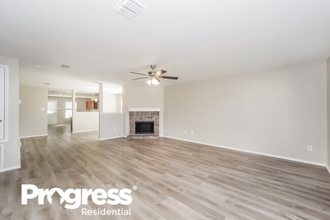 Foto del edificio - 16912 Fenwick Ct