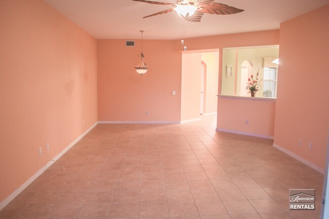 Building Photo - 9000 Spring Run Blvd