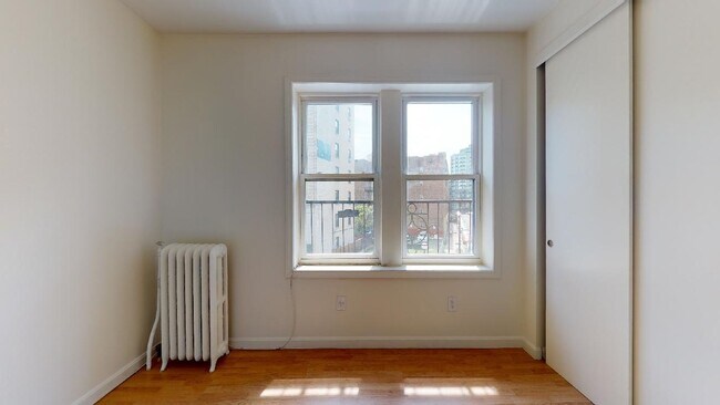Building Photo - 64 Sip Ave