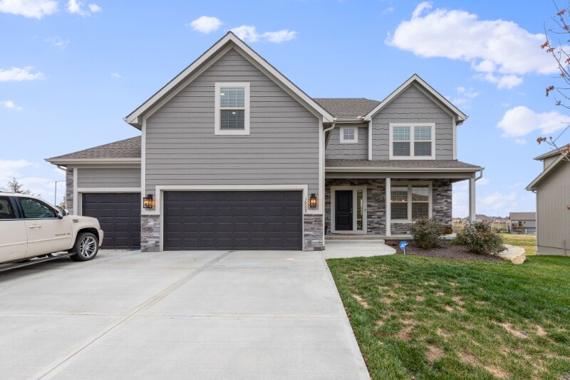 16005 Glenview St, Basehor, KS 66007 House Rental in Basehor, KS