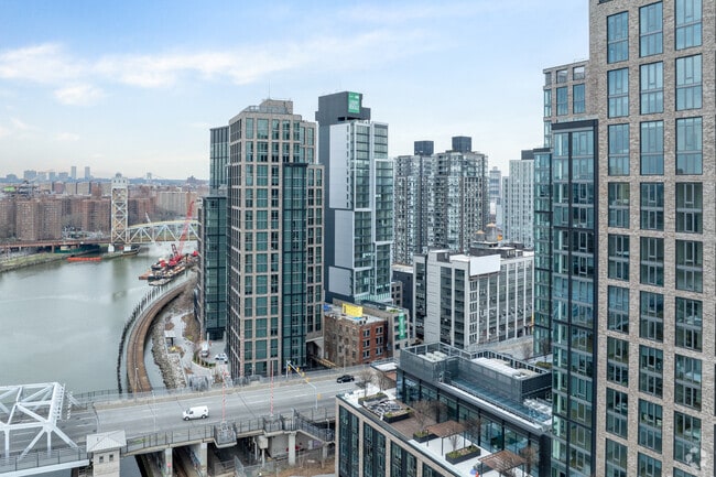 Building Photo - Maven