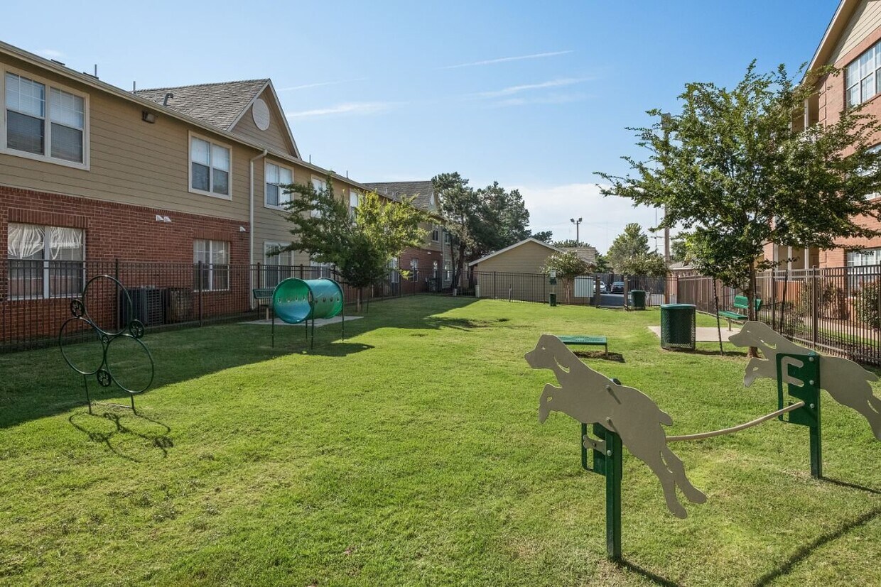 The Parker Apartment Homes Apartments 14140 N Broadway Ext Edmond, OK