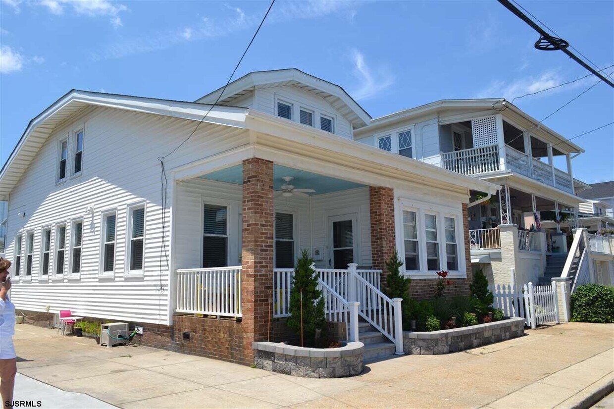 2 N Wyoming Ave, Ventnor City, NJ 08406 House Rental in Ventnor City