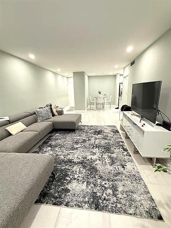 Foto del edificio - 2191 NE 68th St