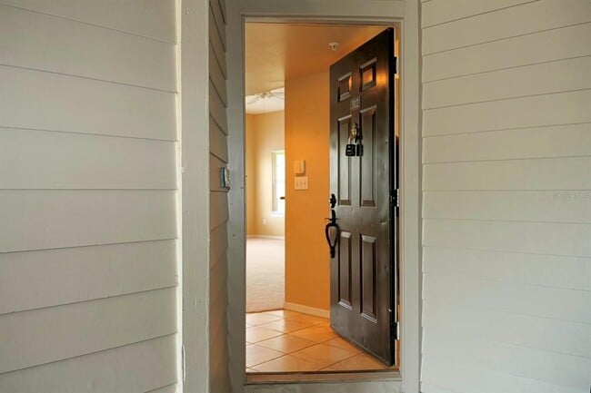 Foto del edificio - 408 Summit Ridge Pl