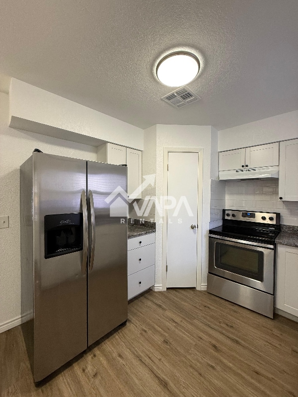 Photo - 5222 Tom Stafford Dr House