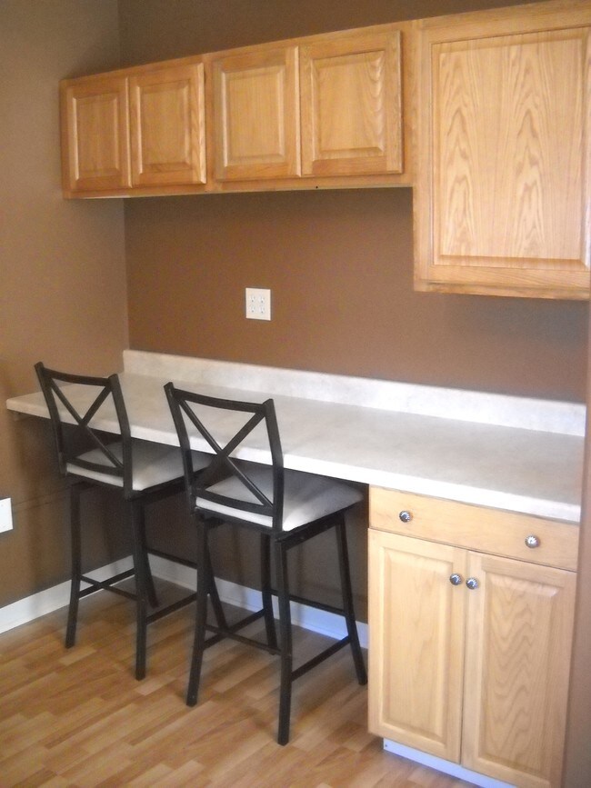 Cocina - 361 E Spring St