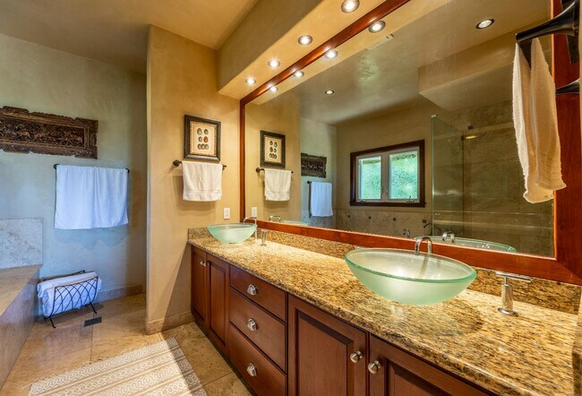 Foto del edificio - 250 Amakihi Way