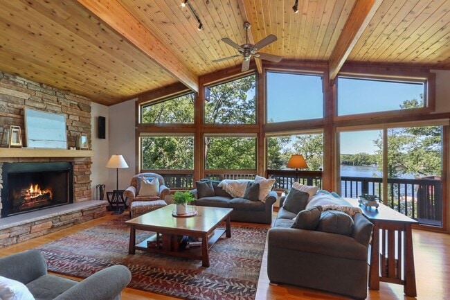 Building Photo - Whitewater Lakefront Furnished Lodge Available for Monthly & Mid-Term Rentals