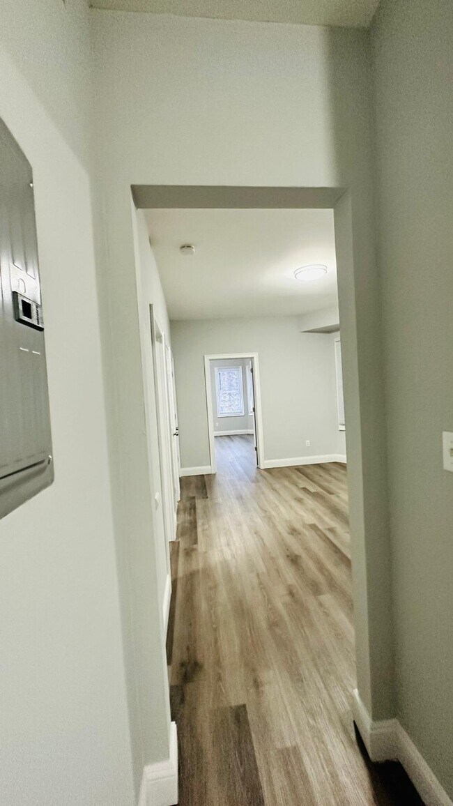 265 Governor St, Paterson, NJ 07501 Townhome Rentals in Paterson NJ