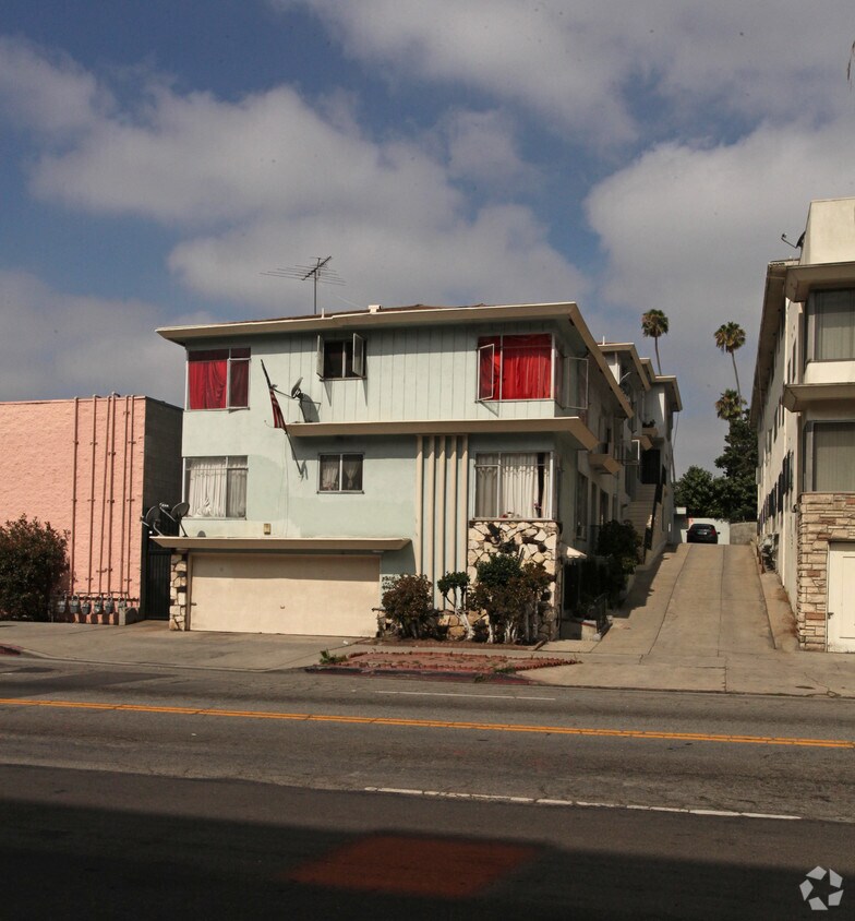 Primary Photo - 541 Normandie Ave