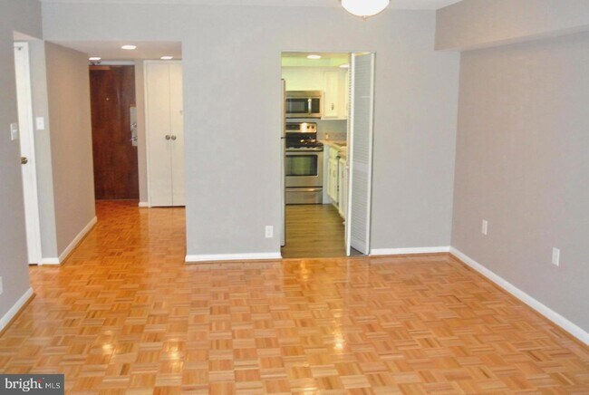 Foto del edificio - 2405 I St NW