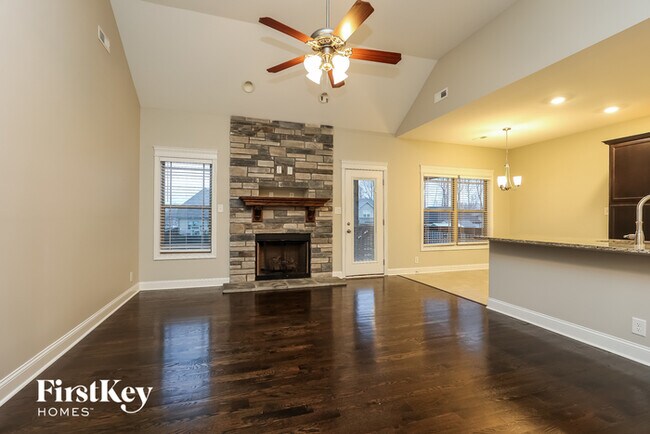Building Photo - 129 Duchess Ct