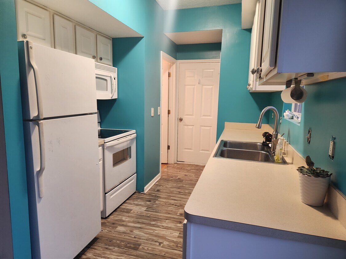 374 Eden Ln, Medina, OH 44256 Townhome Rentals in Medina OH