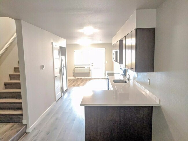 Foto del edificio - 8300 SE Flavel St