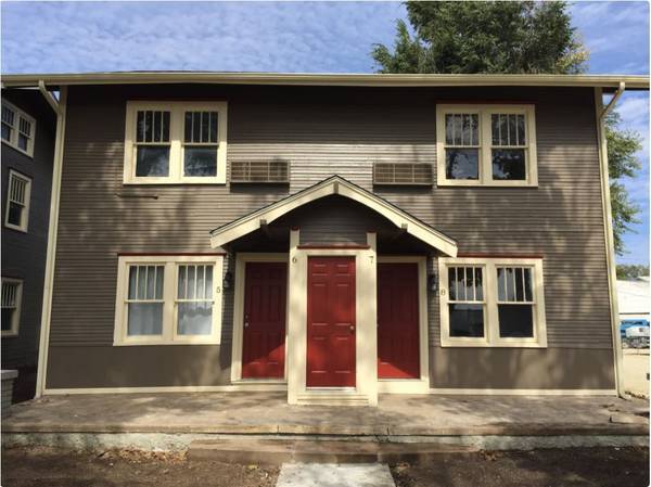Front - 1710 E Victor St