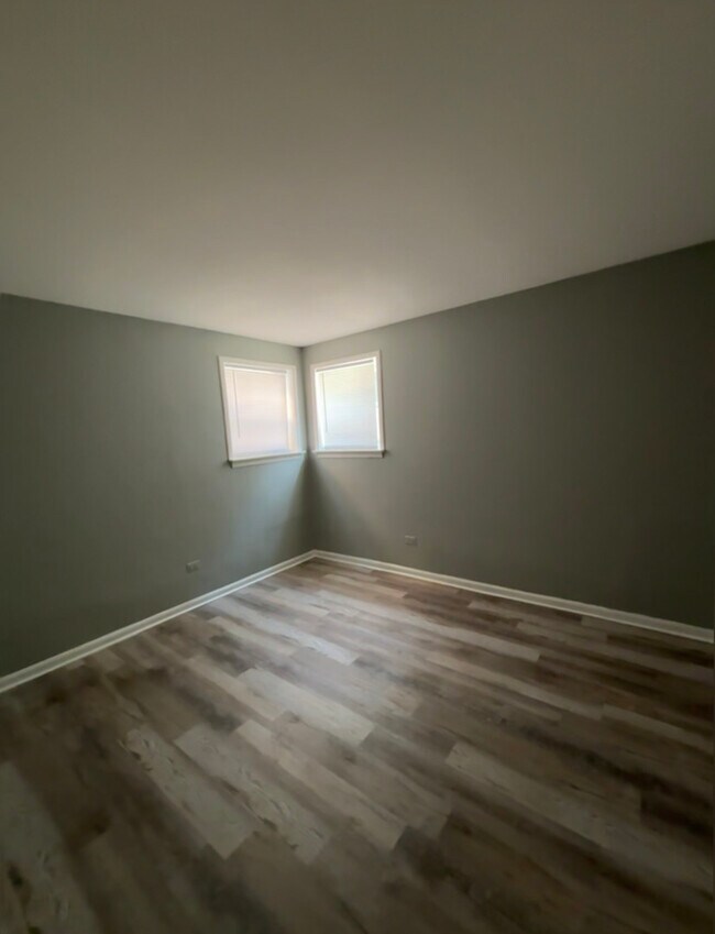 Foto del edificio - 12448 Fairview Ave