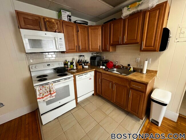 Foto del edificio - 439 Cambridge St