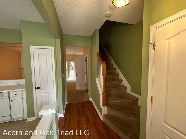 Foto del edificio - 3 br, 2.5 bath House - 3971 Elizabeth Glen...