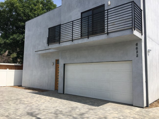 Building Photo - 6622 Kester Ave