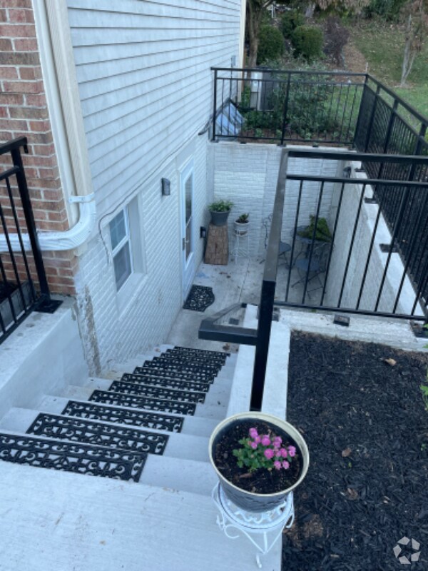 Apartments For Rent in Cloverly, MD with Washer & Dryer 5 Rentals