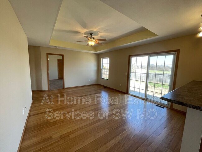 Building Photo - 2421 W Brook Ridge St