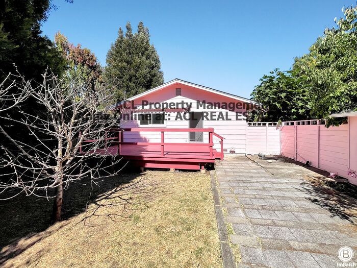 Spacious, quiet, one story Castro Valley Home - Spacious, quiet, one story Castro Valley Home