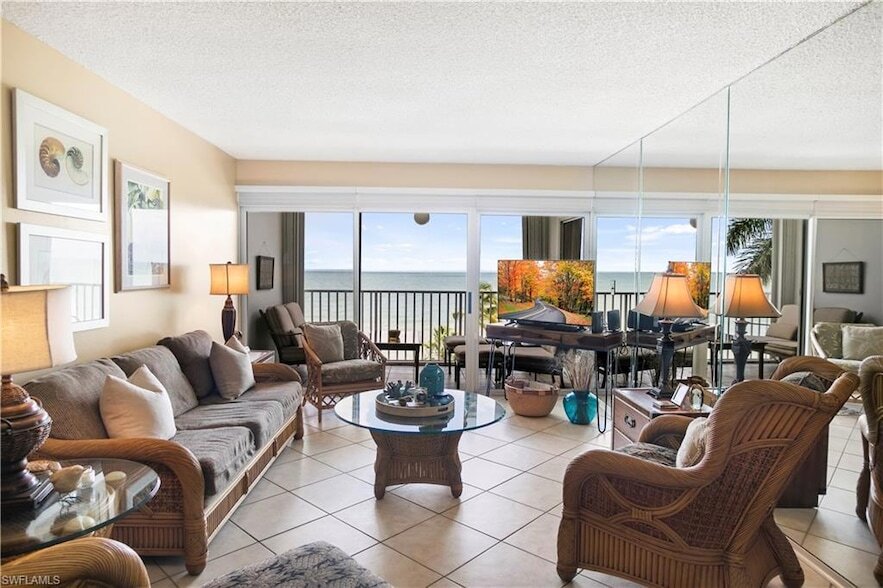 Foto principal - 3443 Gulf Shore Blvd N