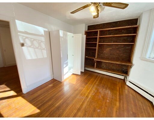 Primary Photo - 748 4th St