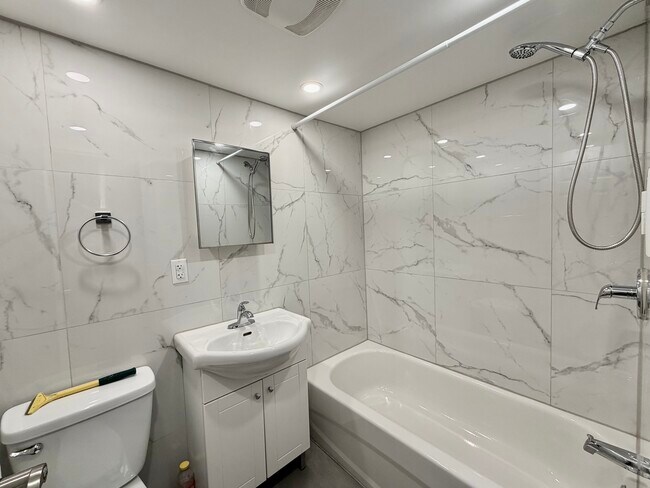 Photo du bâtiment - 1565 Rue Rachel E